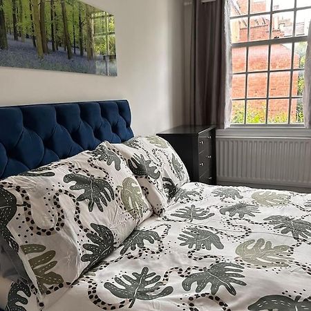 Quirky Town Centre Hideaway Villa Leamington Spa Bagian luar foto